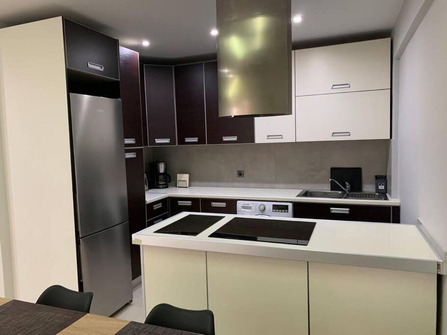 Varkiza Lux Apartment Exterior photo